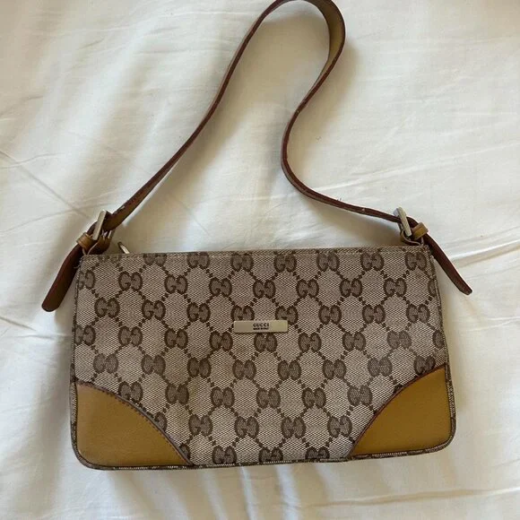 Vintage Gucci Monogram Shoulder Bag - Picture 2 of 3